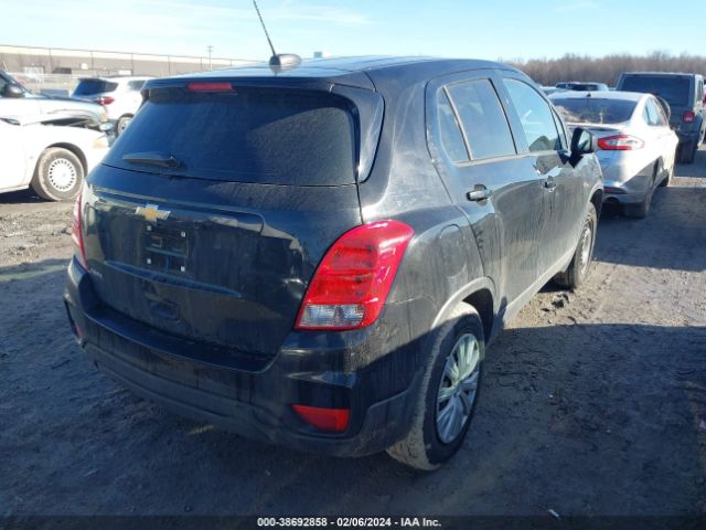 Photo 3 VIN: 3GNCJKSB7JL297901 - CHEVROLET TRAX 