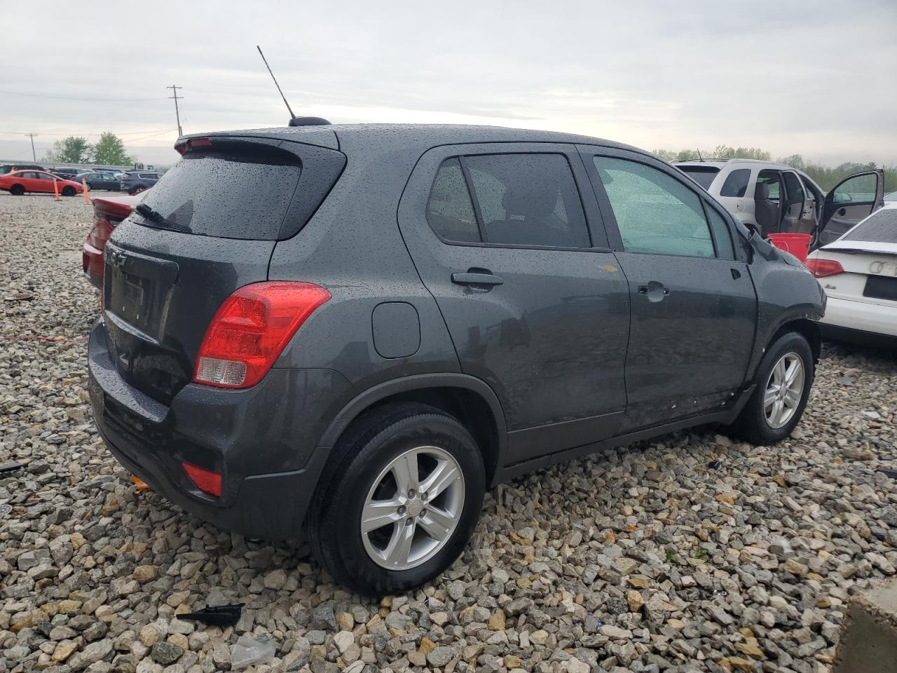 Photo 2 VIN: 3GNCJKSB7KL222021 - CHEVROLET TRAX 