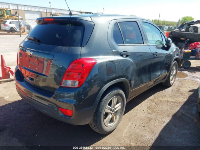 Photo 3 VIN: 3GNCJKSB7KL258131 - CHEVROLET TRAX 