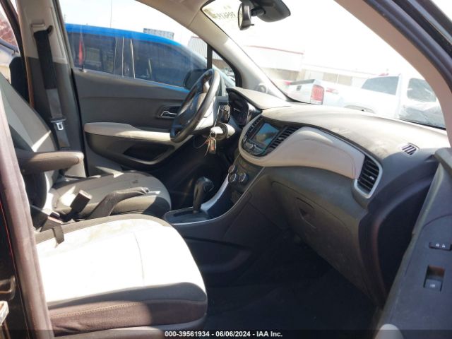 Photo 4 VIN: 3GNCJKSB7KL350842 - CHEVROLET TRAX 