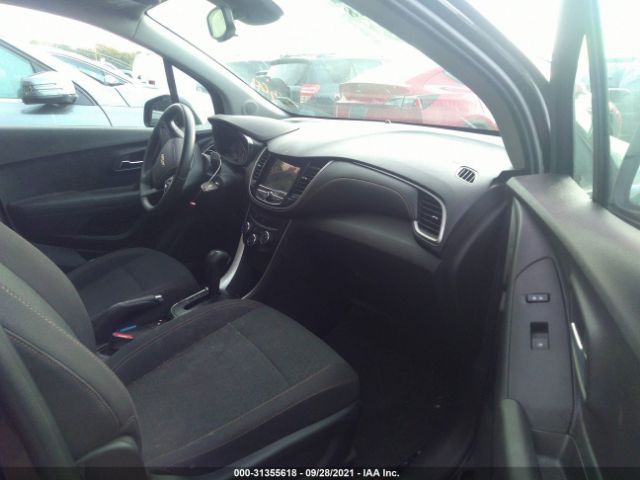 Photo 4 VIN: 3GNCJKSB7KL351229 - CHEVROLET TRAX 