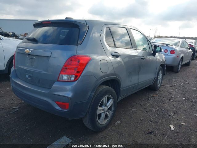 Photo 3 VIN: 3GNCJKSB7LL134104 - CHEVROLET TRAX 