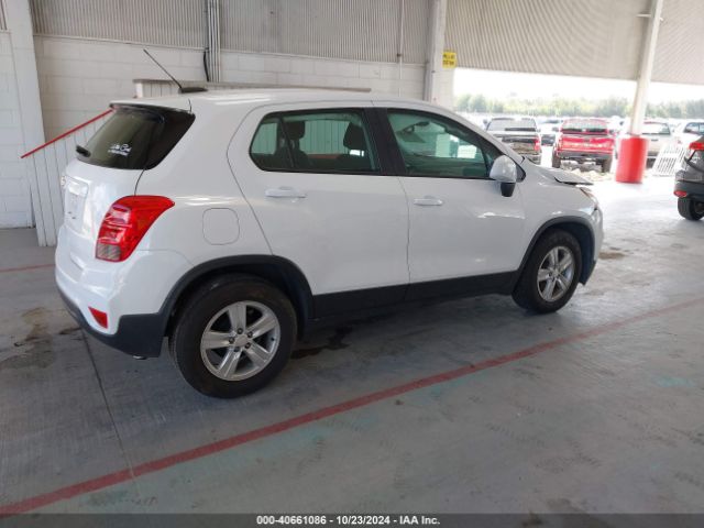 Photo 3 VIN: 3GNCJKSB7LL306633 - CHEVROLET TRAX 