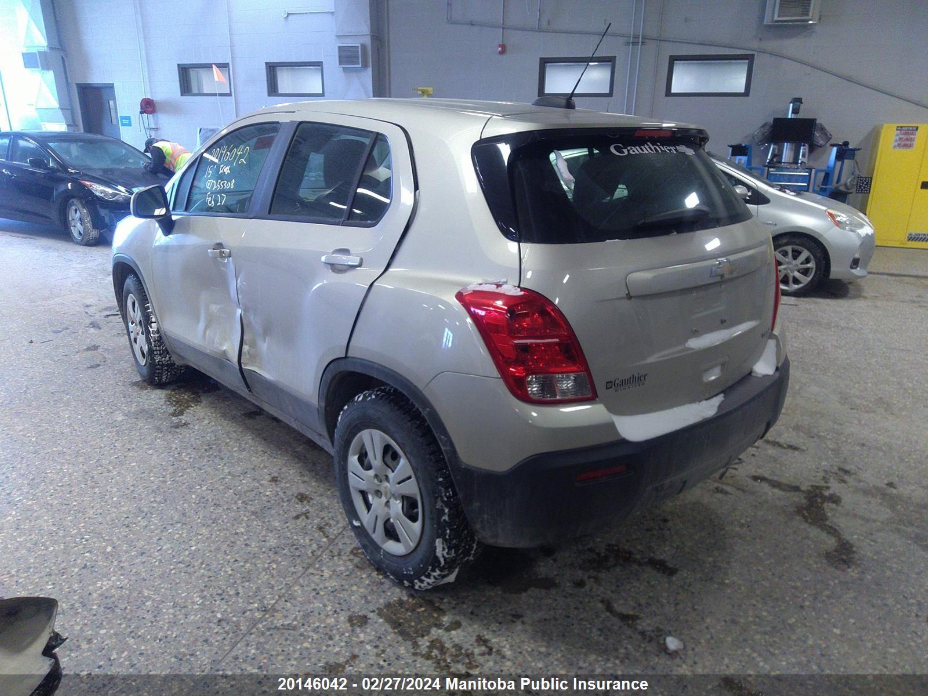 Photo 2 VIN: 3GNCJKSB8FL255308 - CHEVROLET TRAX 