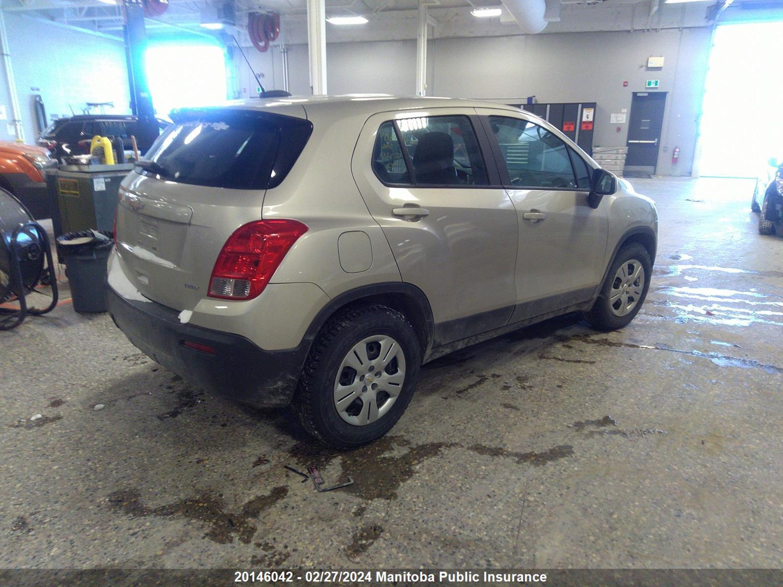 Photo 3 VIN: 3GNCJKSB8FL255308 - CHEVROLET TRAX 