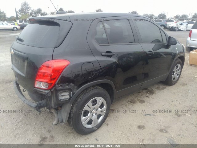 Photo 3 VIN: 3GNCJKSB8HL170956 - CHEVROLET TRAX 