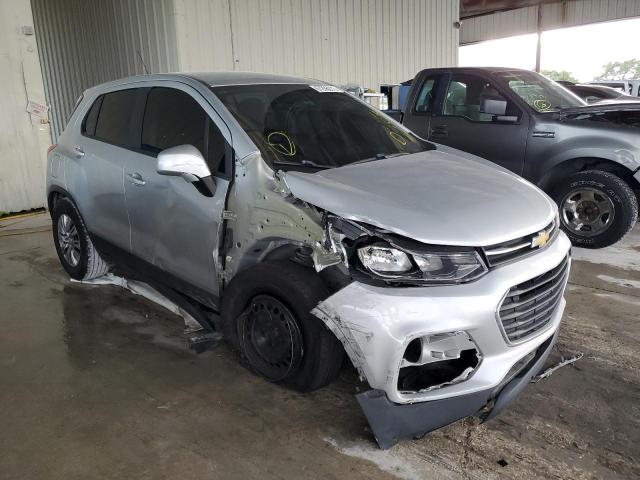 Photo 3 VIN: 3GNCJKSB8JL165231 - CHEVROLET TRAX LS 