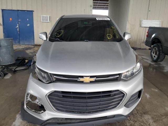 Photo 4 VIN: 3GNCJKSB8JL165231 - CHEVROLET TRAX LS 