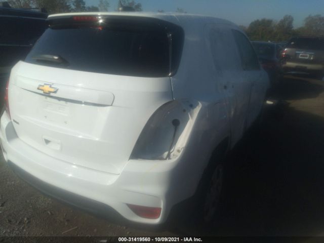 Photo 3 VIN: 3GNCJKSB8JL170302 - CHEVROLET TRAX 