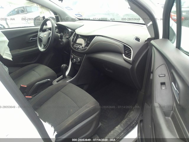 Photo 4 VIN: 3GNCJKSB8KL160659 - CHEVROLET TRAX 