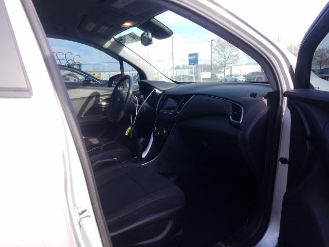 Photo 4 VIN: 3GNCJKSB8KL300807 - CHEVROLET TRAX LS 