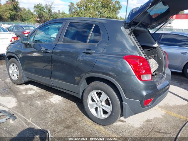 Photo 2 VIN: 3GNCJKSB8LL239332 - CHEVROLET TRAX 