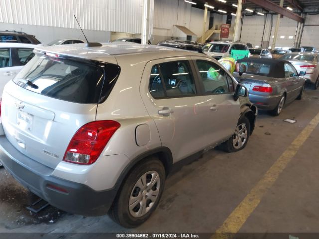 Photo 3 VIN: 3GNCJKSB9GL259188 - CHEVROLET TRAX 