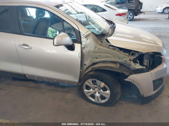 Photo 5 VIN: 3GNCJKSB9GL259188 - CHEVROLET TRAX 