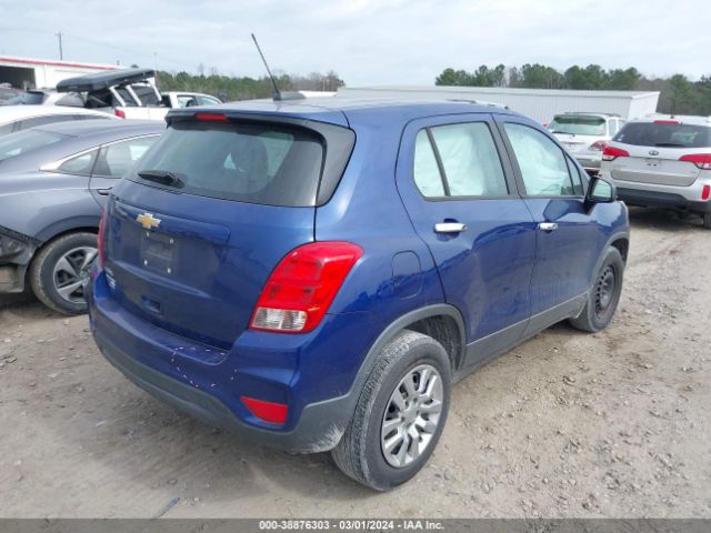 Photo 3 VIN: 3GNCJKSB9HL135018 - CHEVROLET TRAX 