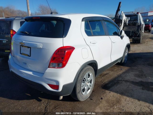 Photo 3 VIN: 3GNCJKSB9HL146410 - CHEVROLET TRAX 