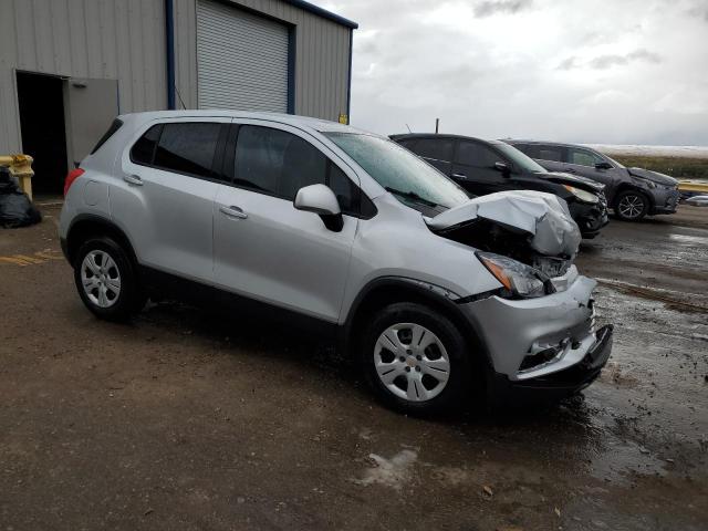 Photo 3 VIN: 3GNCJKSB9JL384098 - CHEVROLET TRAX LS 