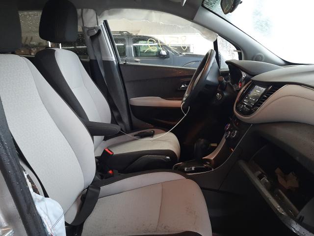 Photo 4 VIN: 3GNCJKSB9KL279529 - CHEVROLET TRAX LS 