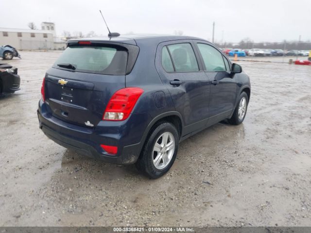 Photo 3 VIN: 3GNCJKSB9KL314408 - CHEVROLET TRAX 