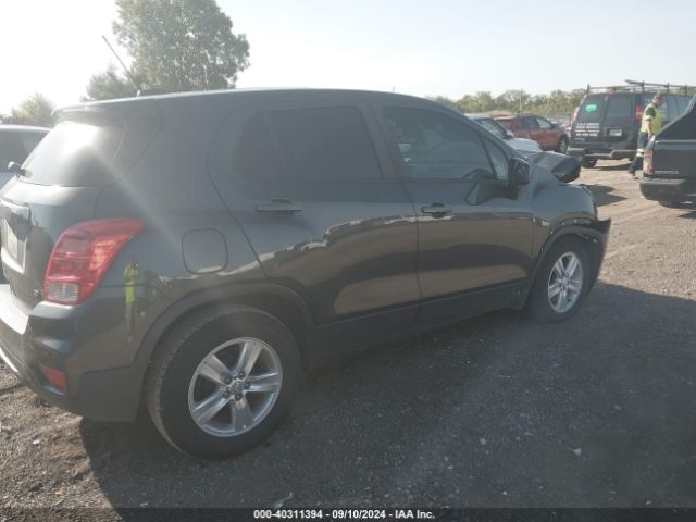 Photo 3 VIN: 3GNCJKSB9KL351782 - CHEVROLET TRAX 