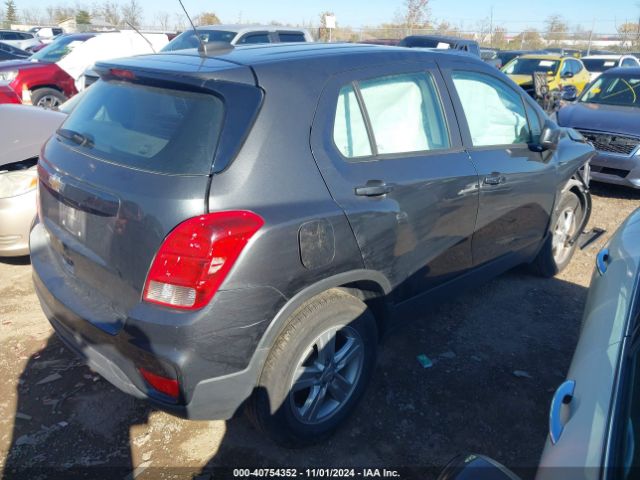 Photo 3 VIN: 3GNCJKSB9KL381395 - CHEVROLET TRAX 