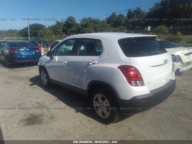 Photo 2 VIN: 3GNCJKSBXGL258826 - CHEVROLET TRAX 