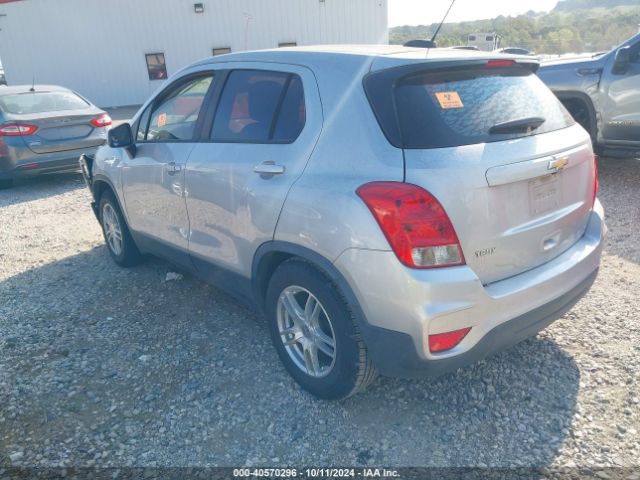 Photo 2 VIN: 3GNCJKSBXHL159117 - CHEVROLET TRAX 