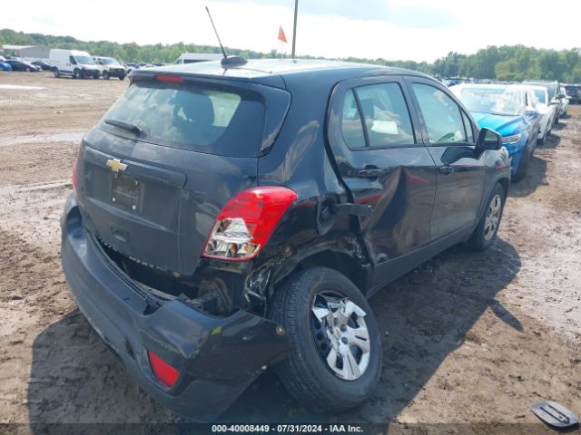 Photo 3 VIN: 3GNCJKSBXHL284781 - CHEVROLET TRAX 