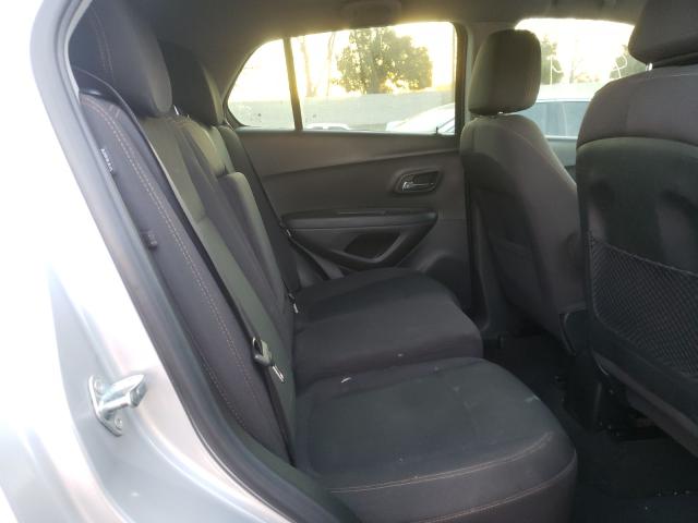 Photo 5 VIN: 3GNCJKSBXJL296645 - CHEVROLET TRAX LS 