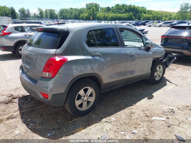 Photo 3 VIN: 3GNCJKSBXLL211404 - CHEVROLET TRAX 