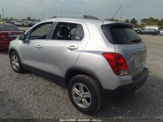 Photo 2 VIN: 3GNCJLSB0GL130746 - CHEVROLET TRAX 