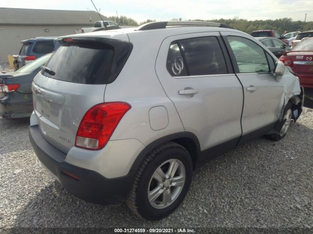 Photo 3 VIN: 3GNCJLSB0GL130746 - CHEVROLET TRAX 