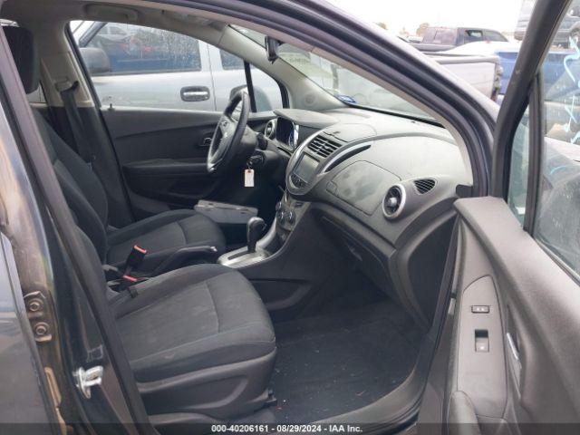 Photo 4 VIN: 3GNCJLSB0GL163648 - CHEVROLET TRAX 