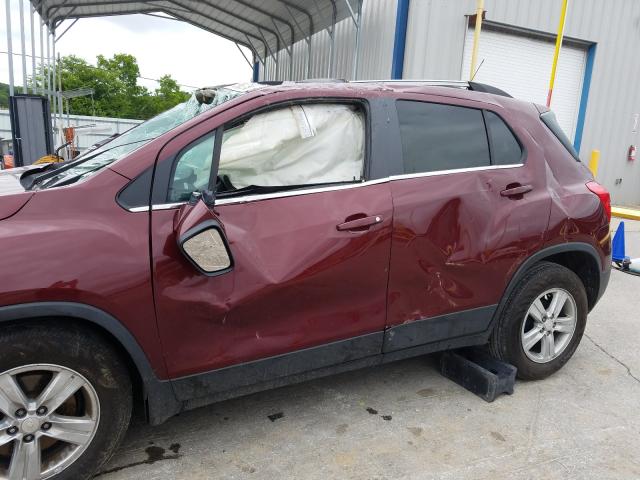 Photo 9 VIN: 3GNCJLSB0GL249719 - CHEVROLET TRAX 1LT 