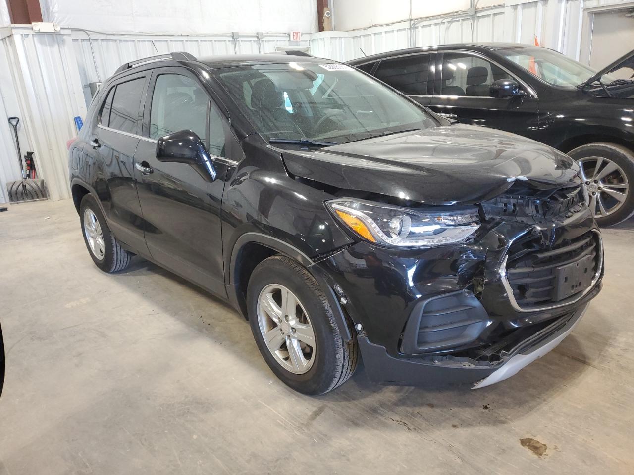 Photo 3 VIN: 3GNCJLSB0HL175557 - CHEVROLET TRAX 