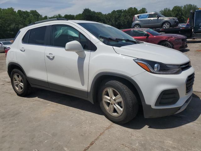 Photo 3 VIN: 3GNCJLSB0JL165973 - CHEVROLET TRAX 1LT 