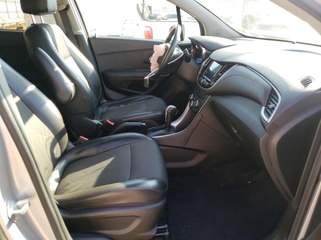 Photo 4 VIN: 3GNCJLSB0JL227579 - CHEVROLET TRAX 1LT 