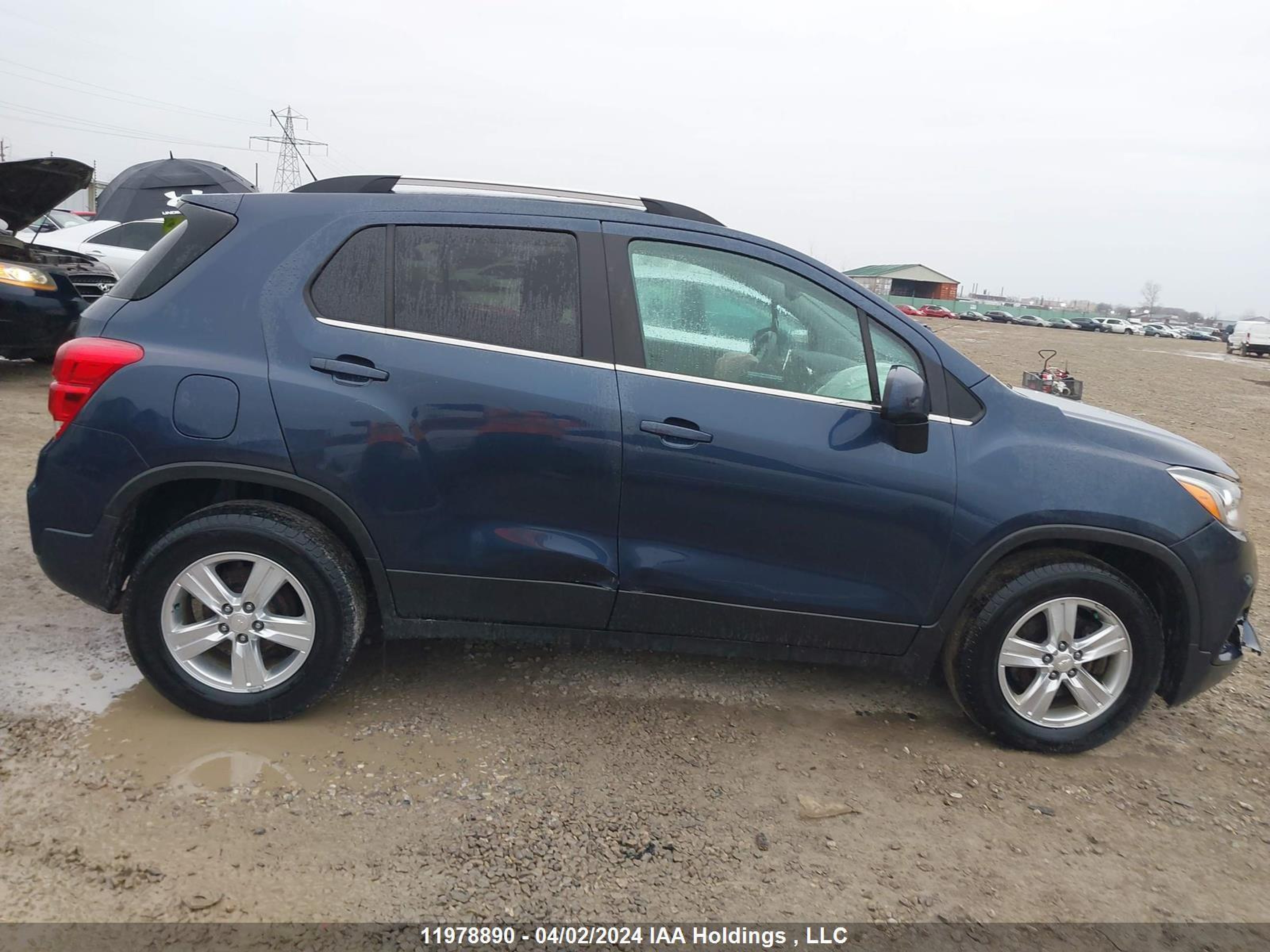 Photo 12 VIN: 3GNCJLSB0JL327228 - CHEVROLET TRAX 