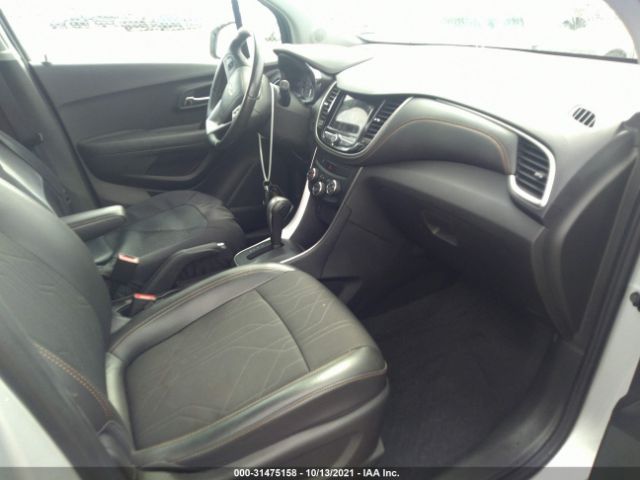 Photo 4 VIN: 3GNCJLSB0KL310057 - CHEVROLET TRAX 