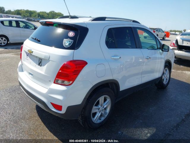 Photo 3 VIN: 3GNCJLSB0LL231201 - CHEVROLET TRAX 