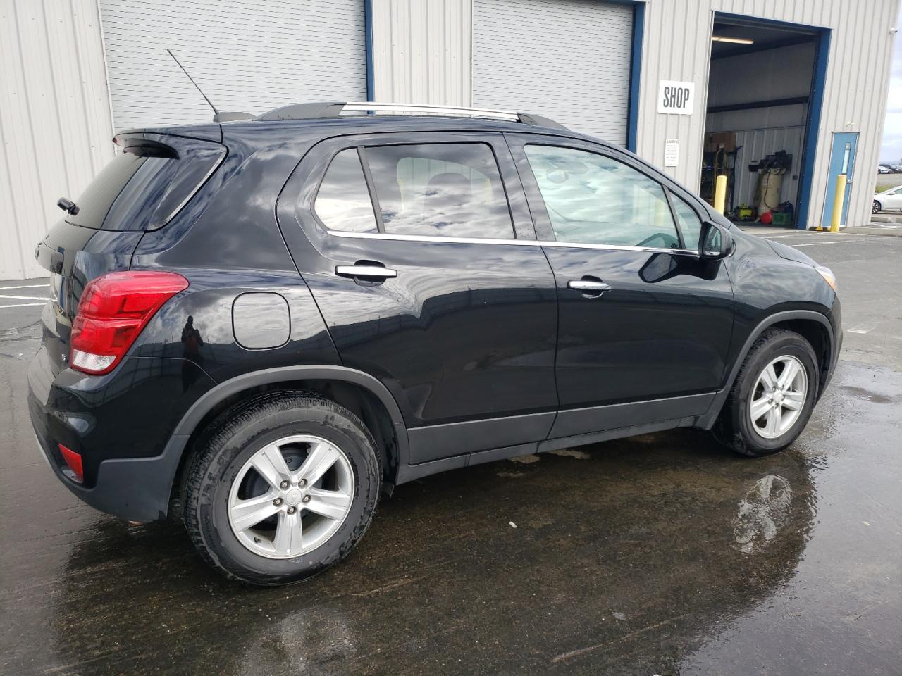 Photo 2 VIN: 3GNCJLSB0LL287509 - CHEVROLET TRAX 