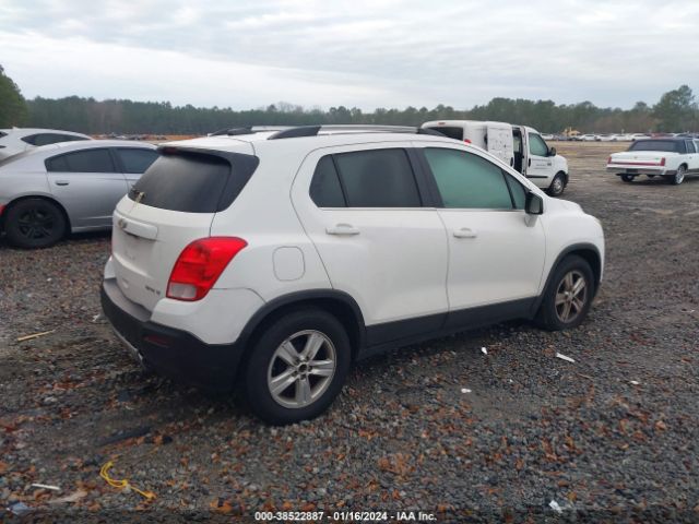 Photo 3 VIN: 3GNCJLSB1FL167738 - CHEVROLET TRAX 