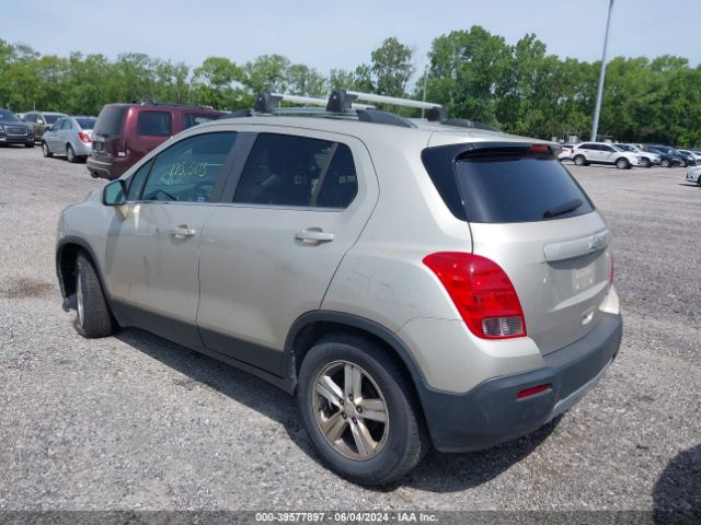 Photo 2 VIN: 3GNCJLSB1GL268554 - CHEVROLET TRAX 