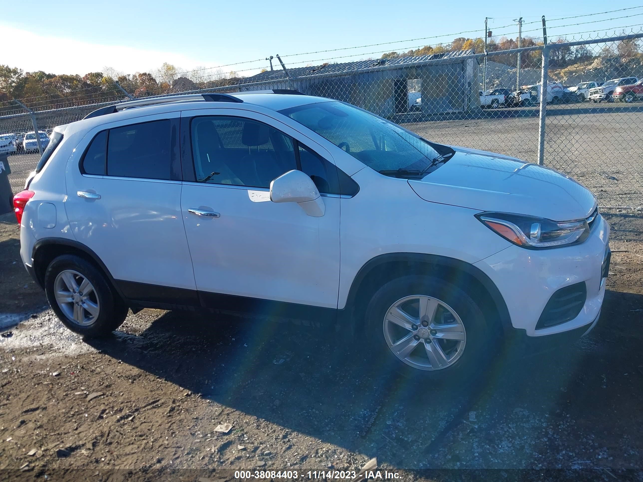 Photo 12 VIN: 3GNCJLSB1HL204399 - CHEVROLET TRAX 