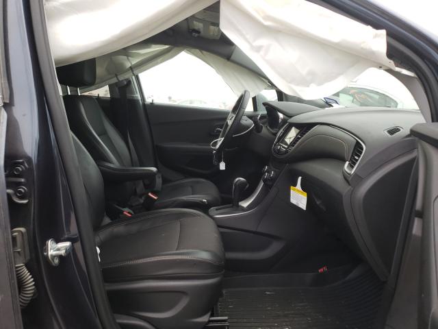 Photo 4 VIN: 3GNCJLSB1JL331630 - CHEVROLET TRAX 1LT 