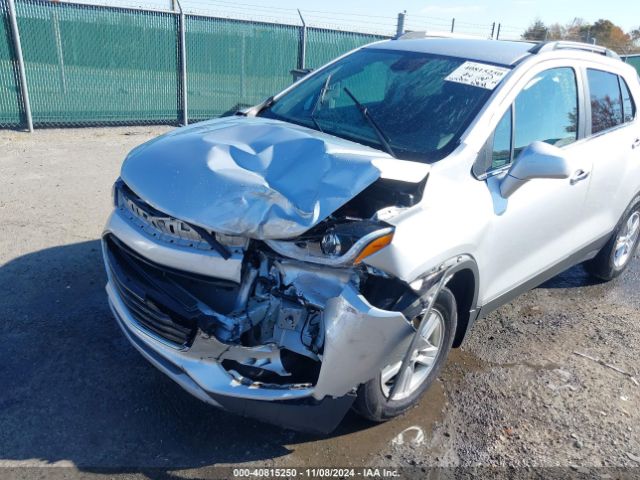 Photo 5 VIN: 3GNCJLSB1JL334172 - CHEVROLET TRAX 