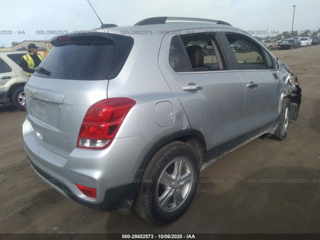 Photo 3 VIN: 3GNCJLSB1JL344622 - CHEVROLET TRAX 