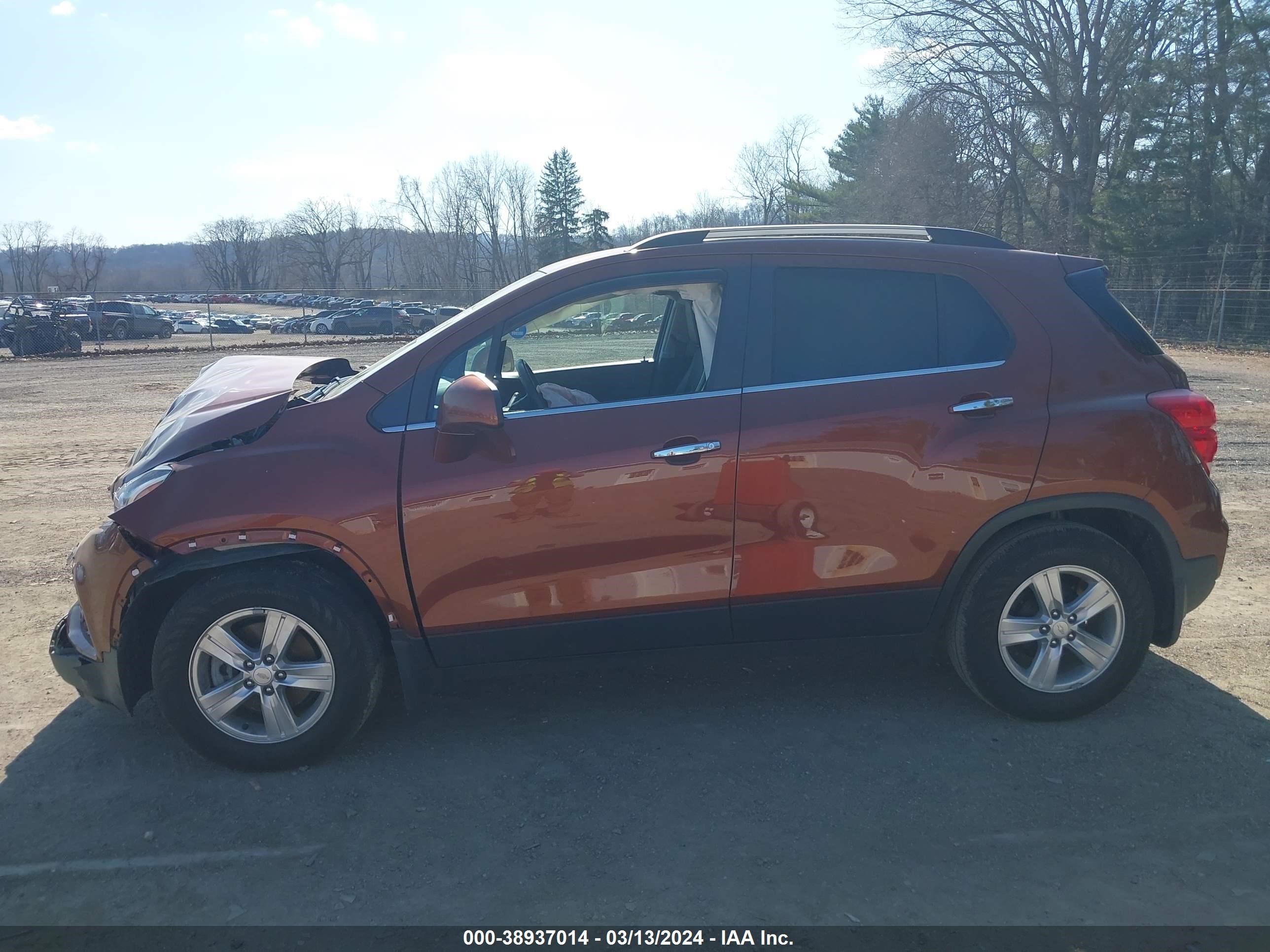 Photo 14 VIN: 3GNCJLSB1KL235109 - CHEVROLET TRAX 