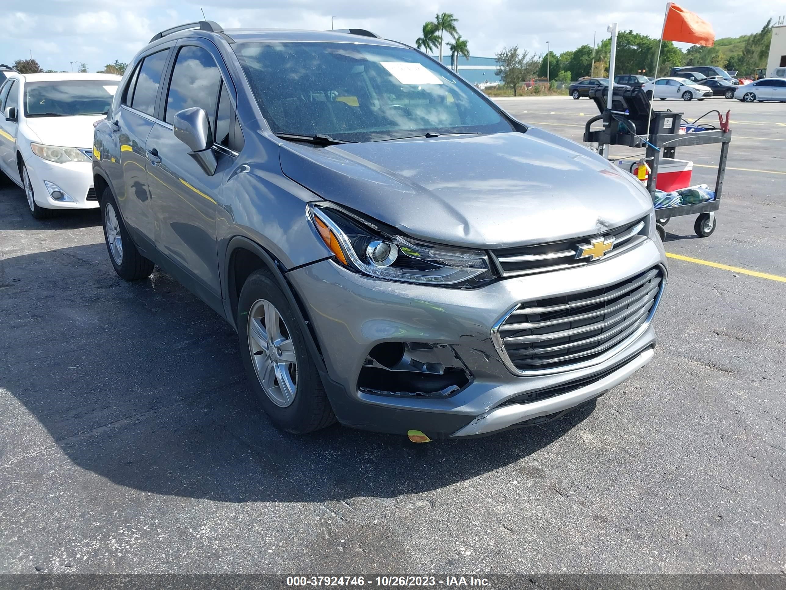 Photo 5 VIN: 3GNCJLSB1LL333140 - CHEVROLET TRAX 