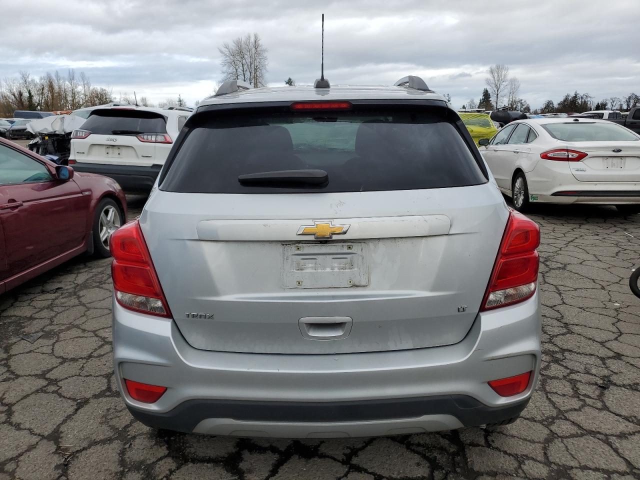 Photo 5 VIN: 3GNCJLSB1LL339830 - CHEVROLET TRAX 